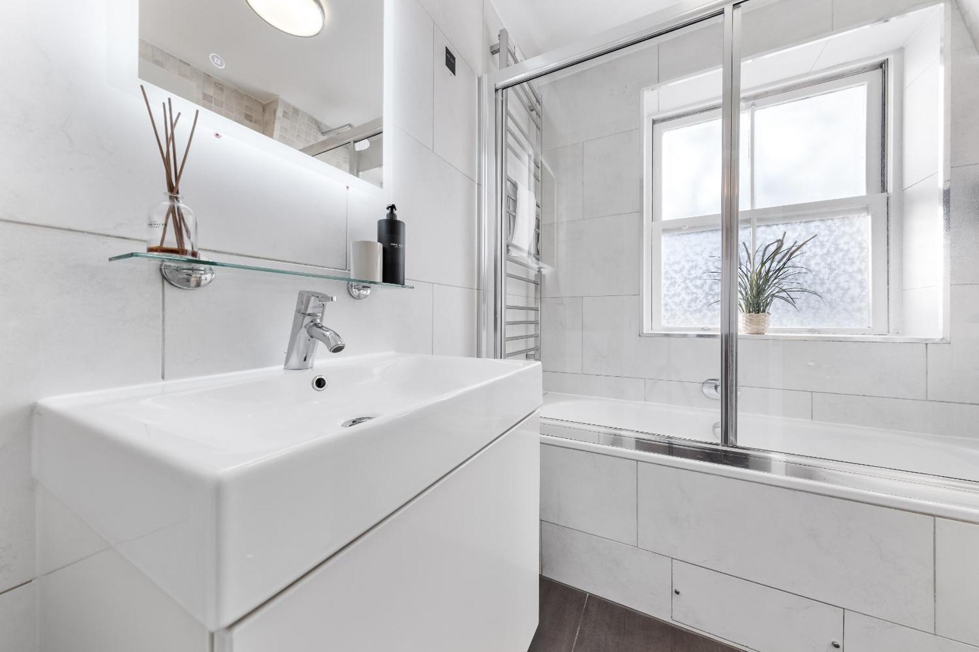 CHARMING APARTMENT By HYDE PARK London Ngoại thất bức ảnh